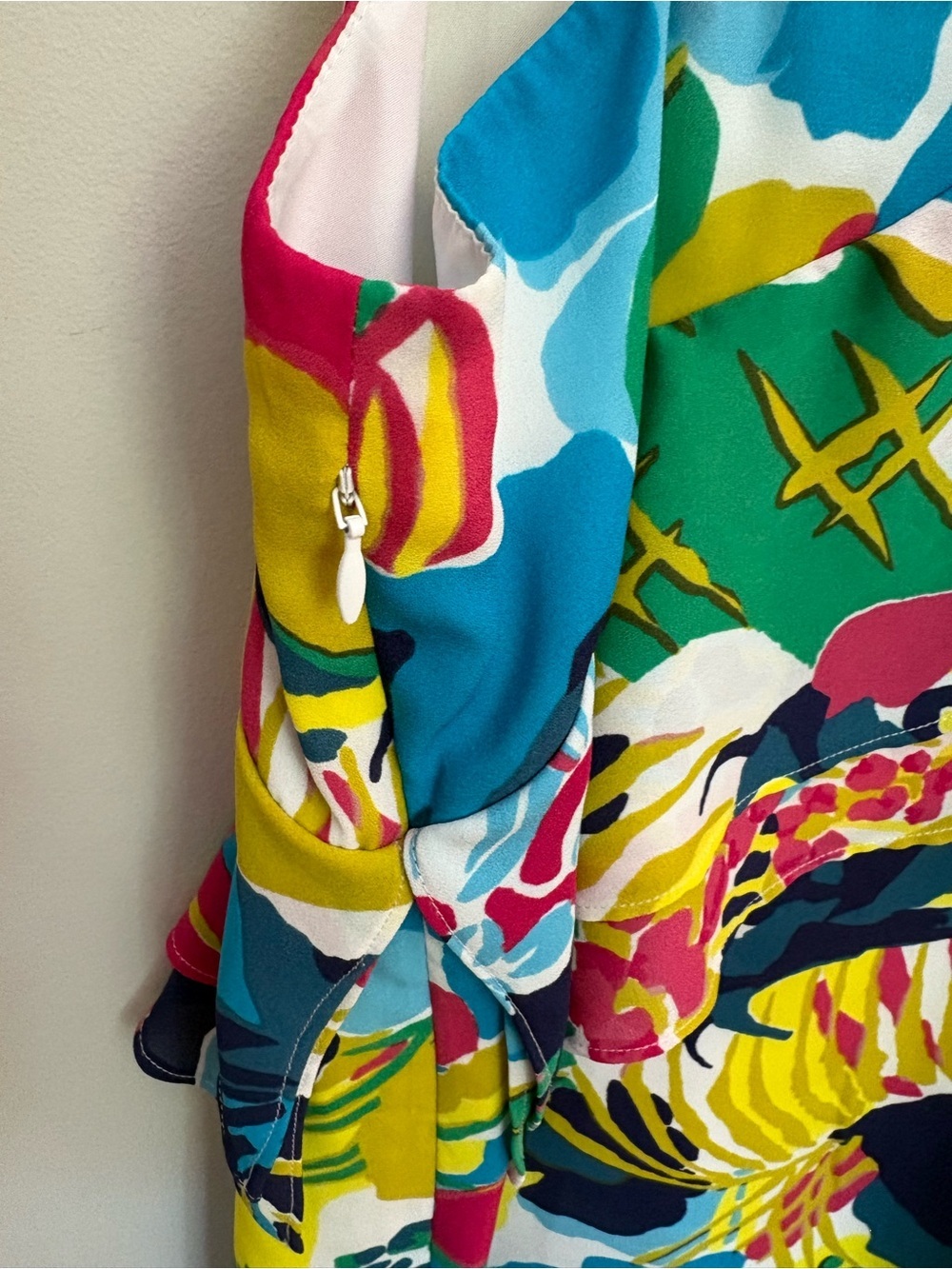 J. Crew Floral Ruffle Vacation Dress Mini Tropical Bright Size 4 - Picture 5 of 9